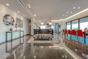 Gorgeous Luxurious 5 Room In TLV Tower