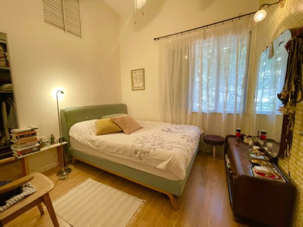 4 Room On Rashi St Surrounded by Greenery 4