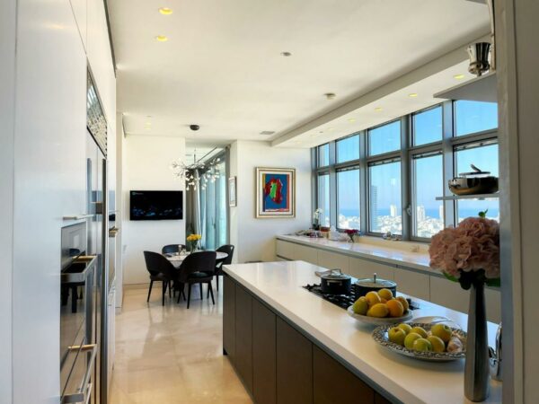 Ultimate Luxury In An Exclusive TLV Tower 5
