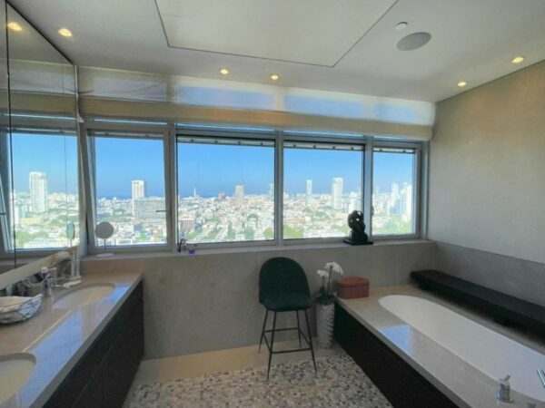 Ultimate Luxury In An Exclusive TLV Tower 7