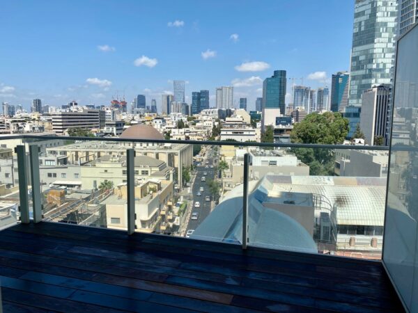 Luxury APT In A Sderot Rothschild Tower 4
