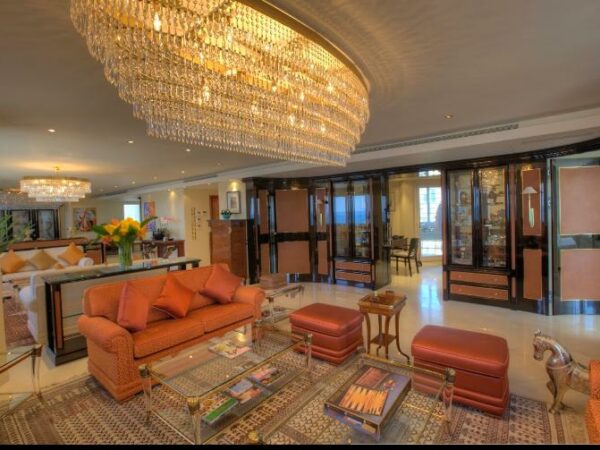 Luxurious Breathtaking Seafront 6 Room On Herbert Samuel 4