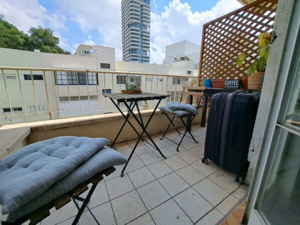 On Ben Yehuda By The Sea 4 Room Penthouse 2