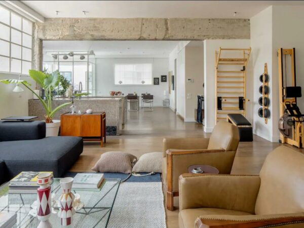 In Vibrant Florentine Amazing Uniquely Designed Loft 1