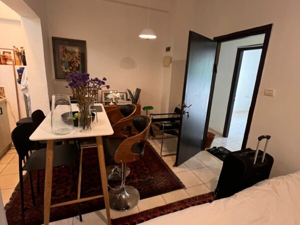 In The Heart Of TLV On A Quiet ST 100 Sqm Full Of Potential 3