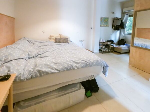 Well Lit 4 Room On North Dizengoff Near The Sea 10