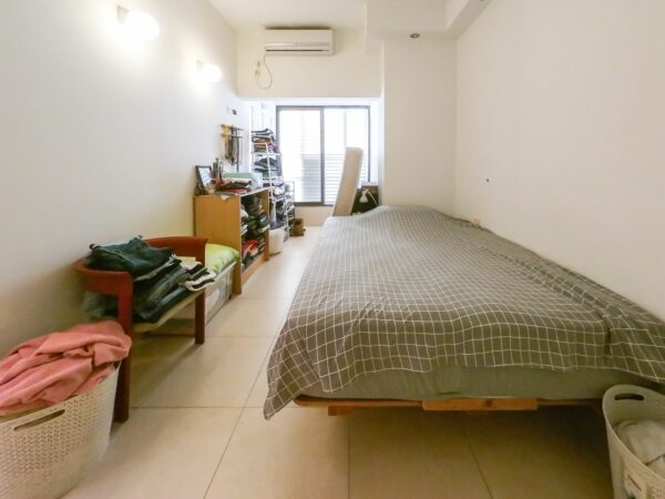 Well Lit 4 Room On North Dizengoff Near The Sea 13