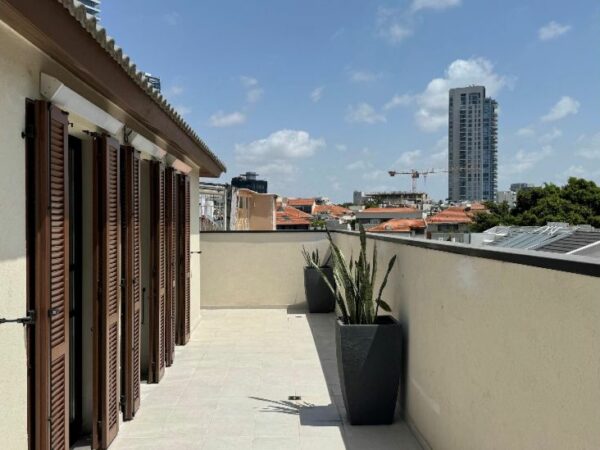 Gorgeous Seaview Neve Tzedek Penthouse 6