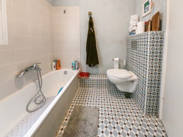 On Ibn Gvirol Near Sderot Chen Bright 4 Room W Master BR 7