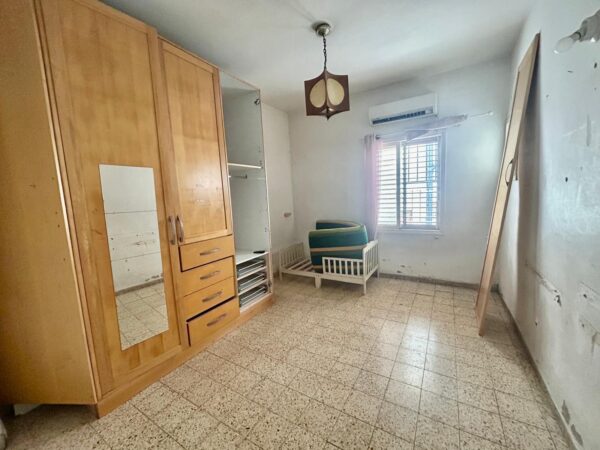 3 Rooms With Elevator And Parking In The Quiet Heart 6