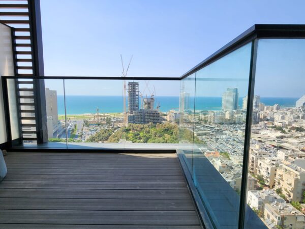 2 Room In A Luxurious Tower In Neve Tzedek W Sea View 2