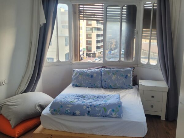 On HaYarkon Sea View 4 Room In A Bauhaus BLDG 4