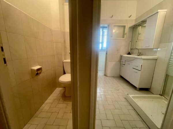 Spacious 3 Room In Lev HaIr On Quiet Yosef HaNasi 7